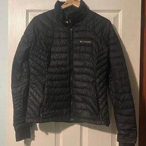 Columbia women’s medium down jacket